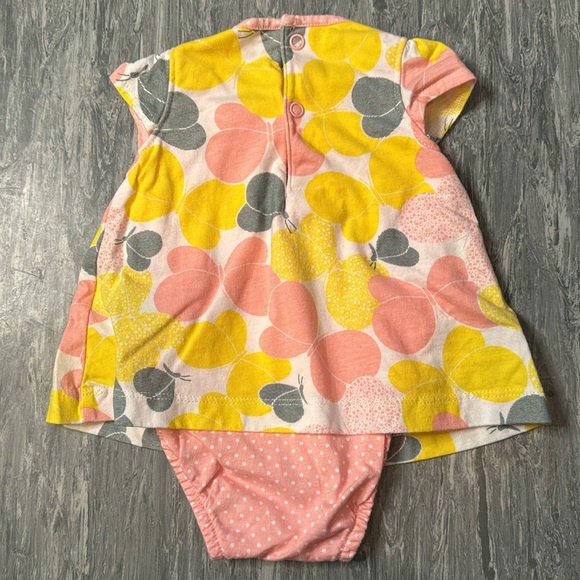 💜3/$15 Baby Outfit Bundle (3) - Picture 4 of 10